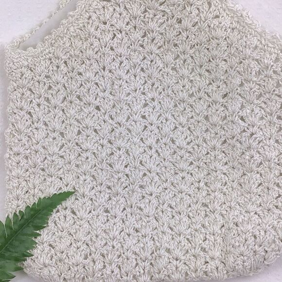 White Woven Boho Festival Tote with Metallic Thread - Picture 2 of 11